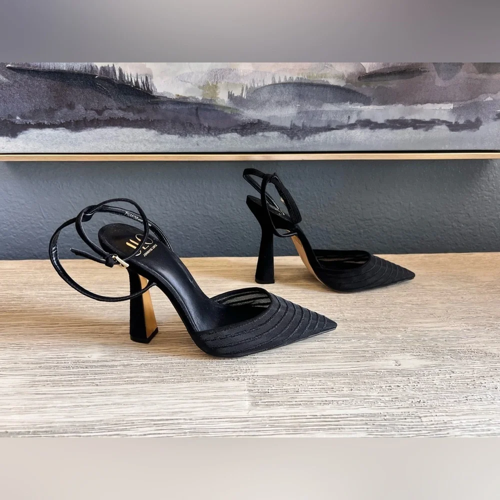 LIKE NEW!!!! Jennifer Lopez Torrie Elegant Black Heels - Picture 4 of 6